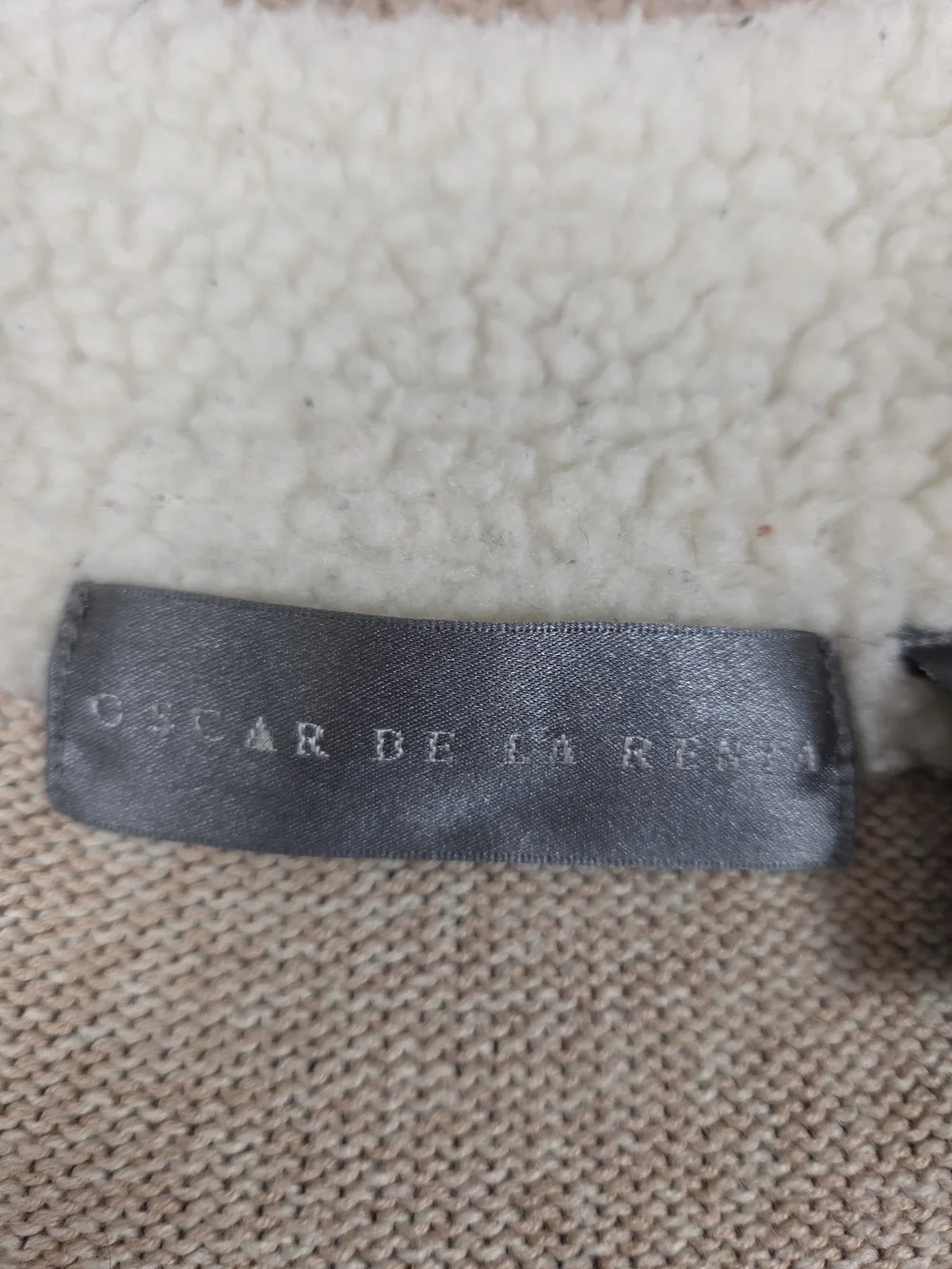 Oscar de la Renta Men's Zip-Neck Sweater in Light Beige